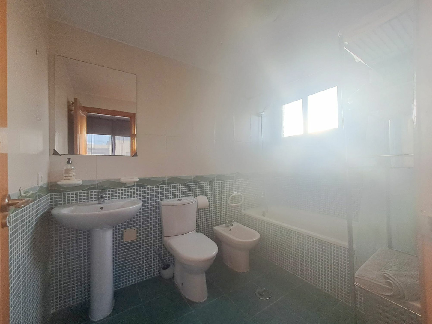 Bathroom in apartment for sale in Guardamar del Segura