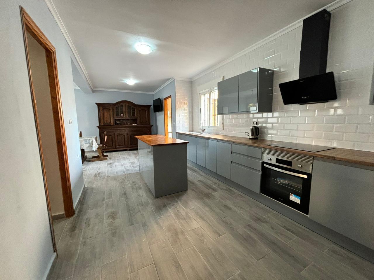 Terrace in villa for sale in Cartagena
