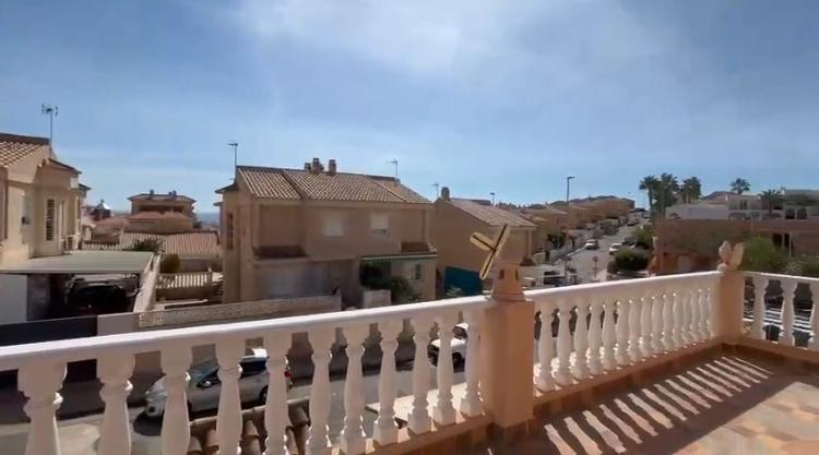 Master bedroom in villa for sale in Cartagena