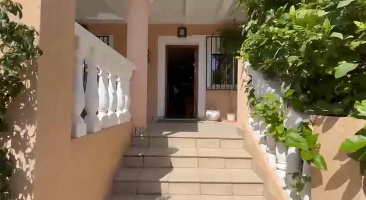 Living room in villa for sale in Cartagena