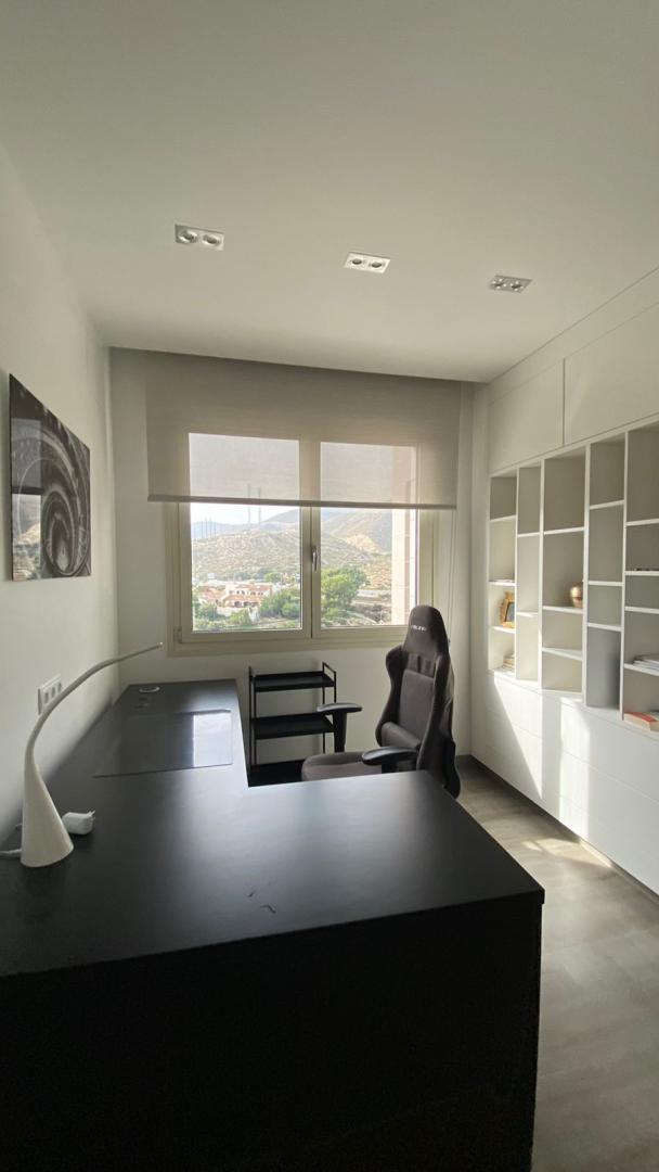 Master bedroom in villa for sale in El Campello