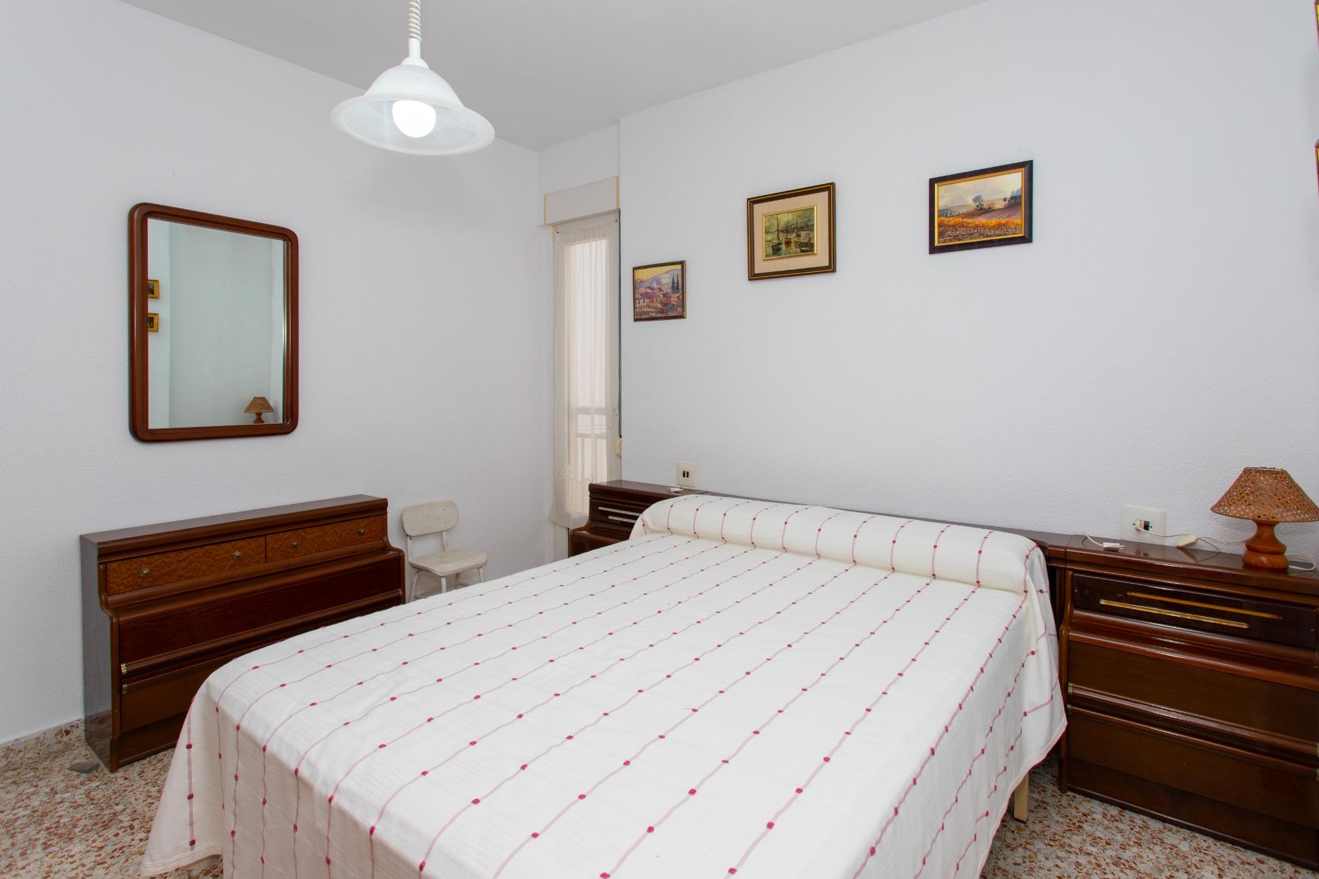 Master bedroom in penthouse for sale in Torrevieja