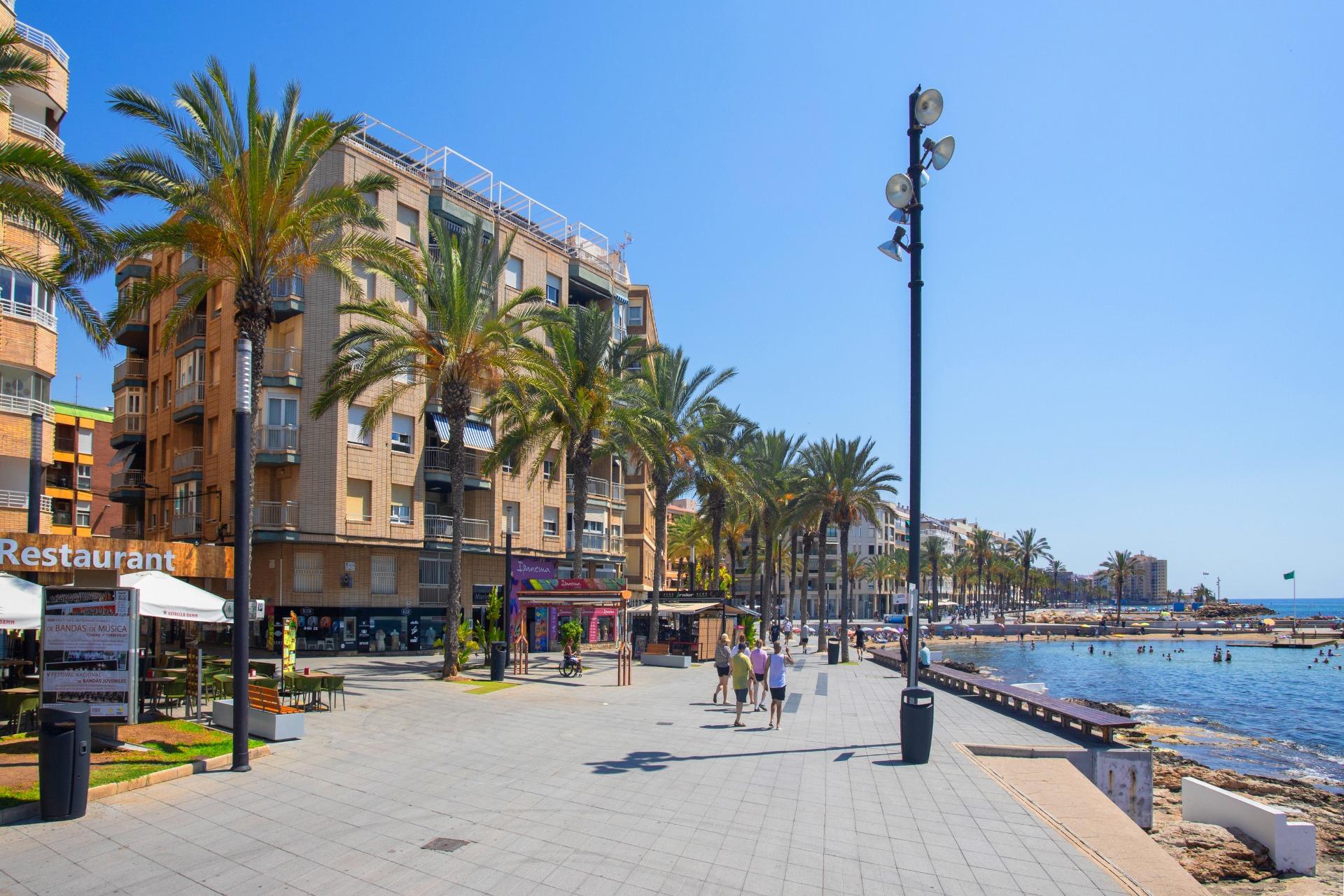 Exterior view in penthouse for sale in Torrevieja
