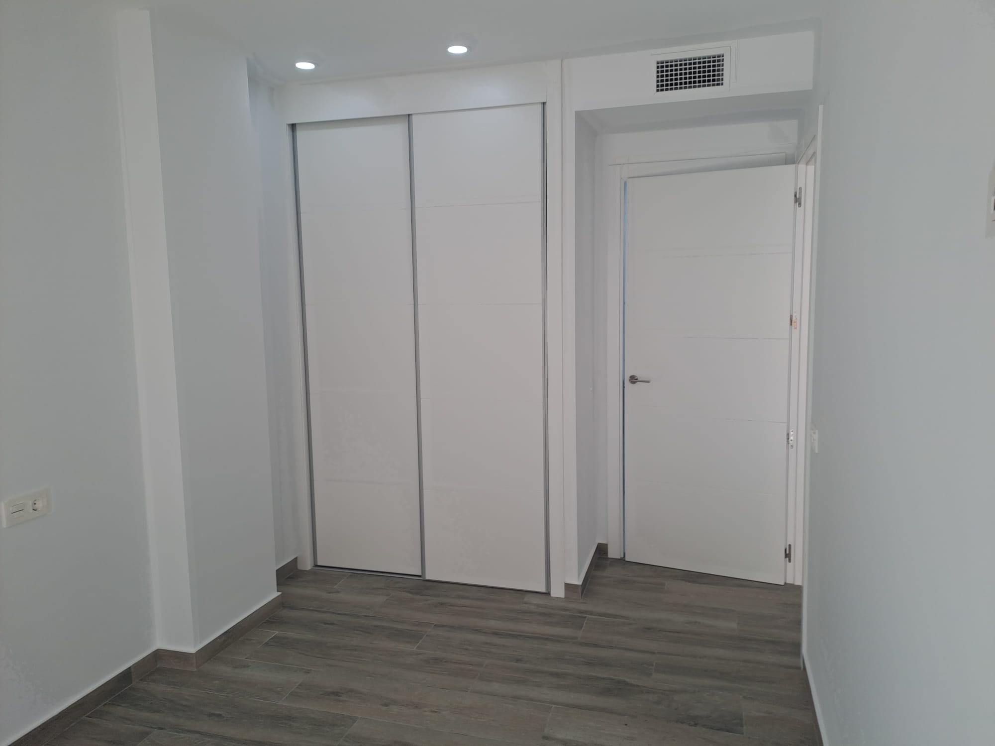 Pool area in apartment for sale in Torrevieja