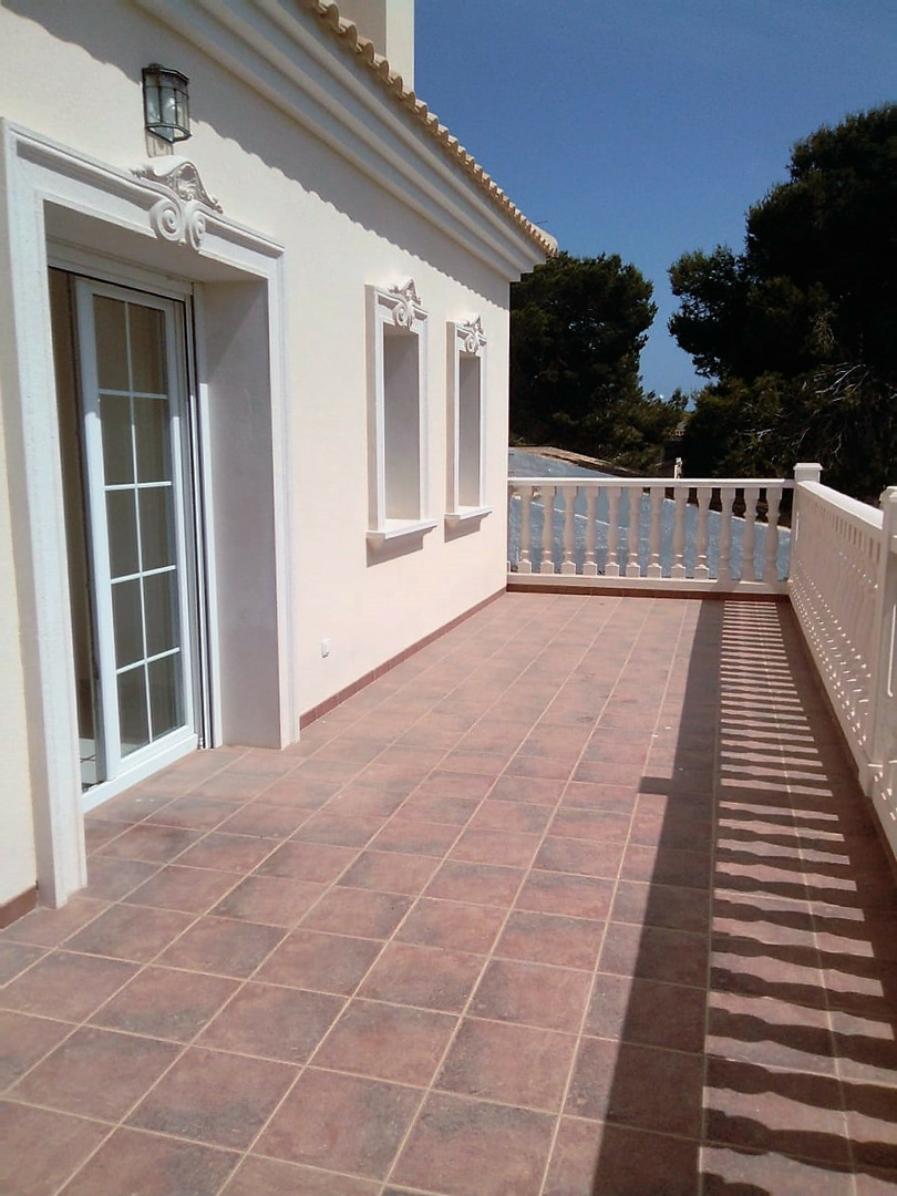 Exterior view in villa for sale in Cabo Roig
