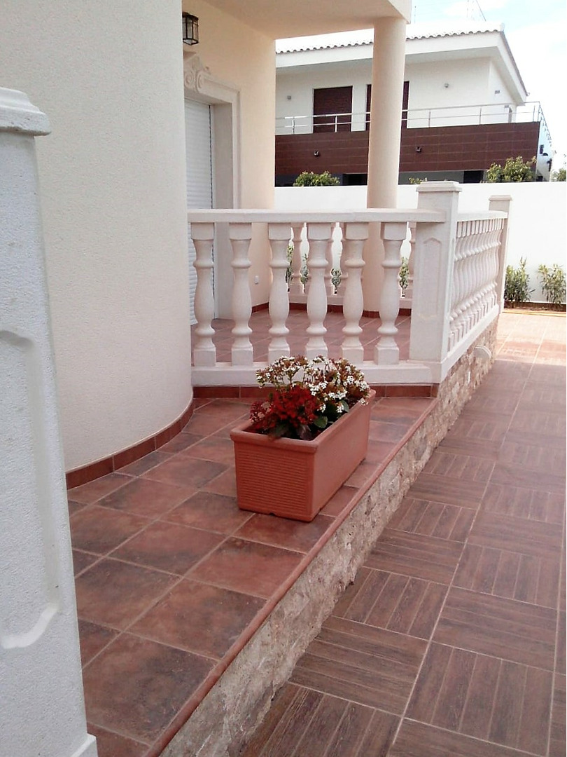 Kitchen in villa for sale in Cabo Roig