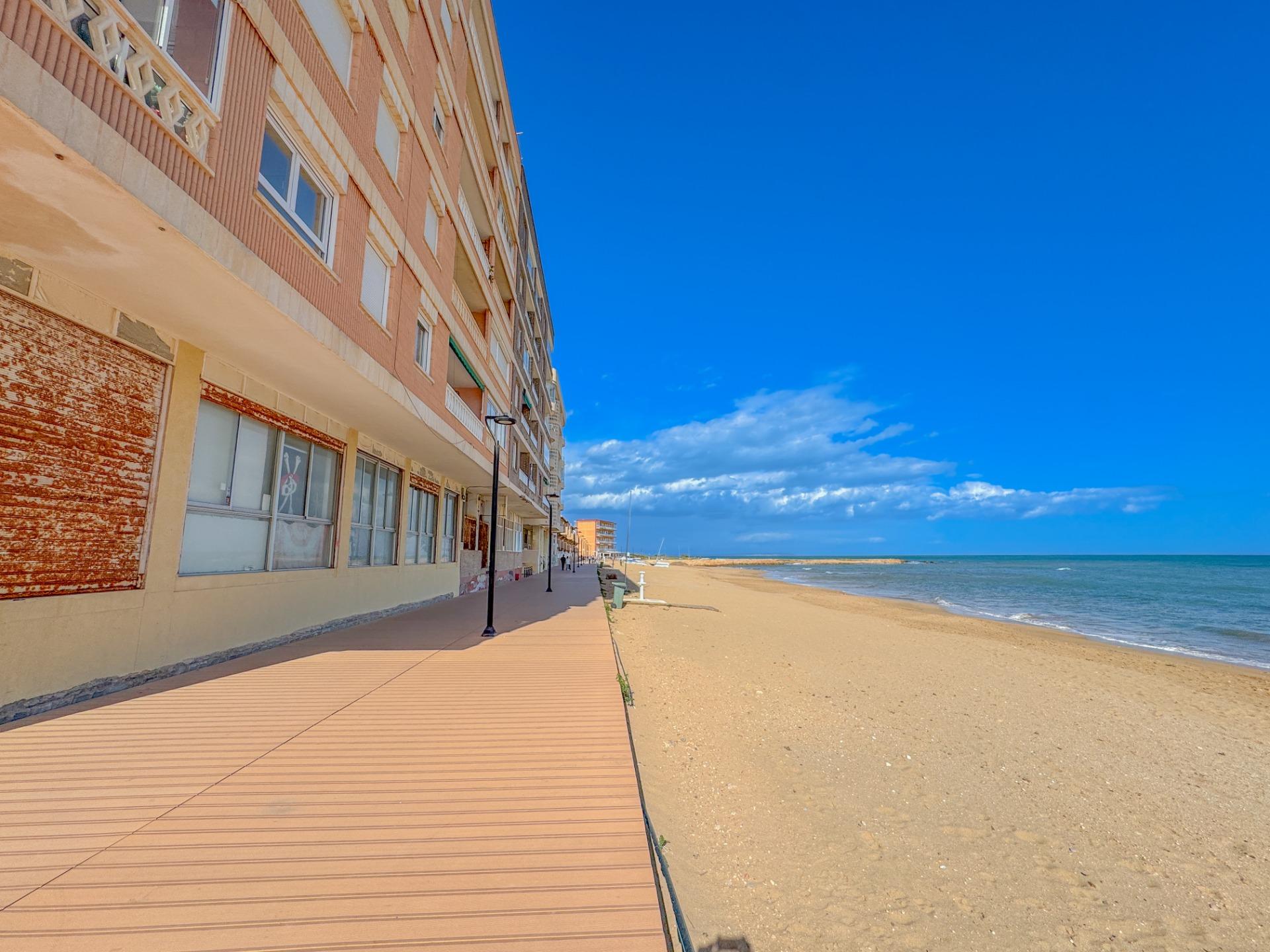 Garden in apartment for sale in Torrevieja