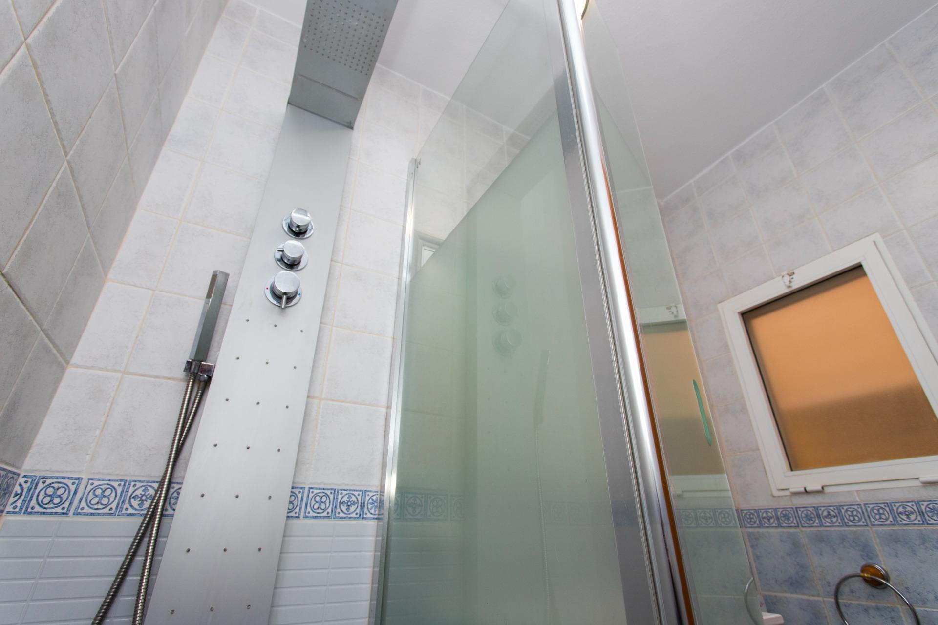Bathroom in terraced for sale in Orihuela Costa