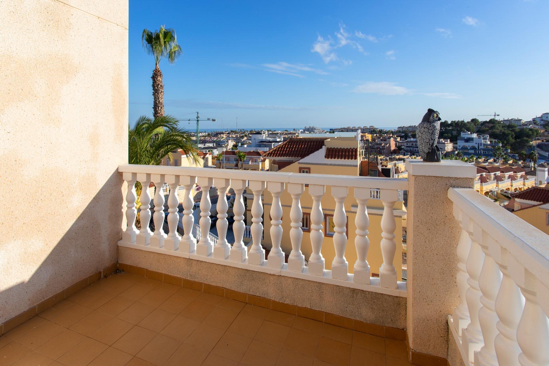 Bedroom in terraced for sale in Orihuela Costa