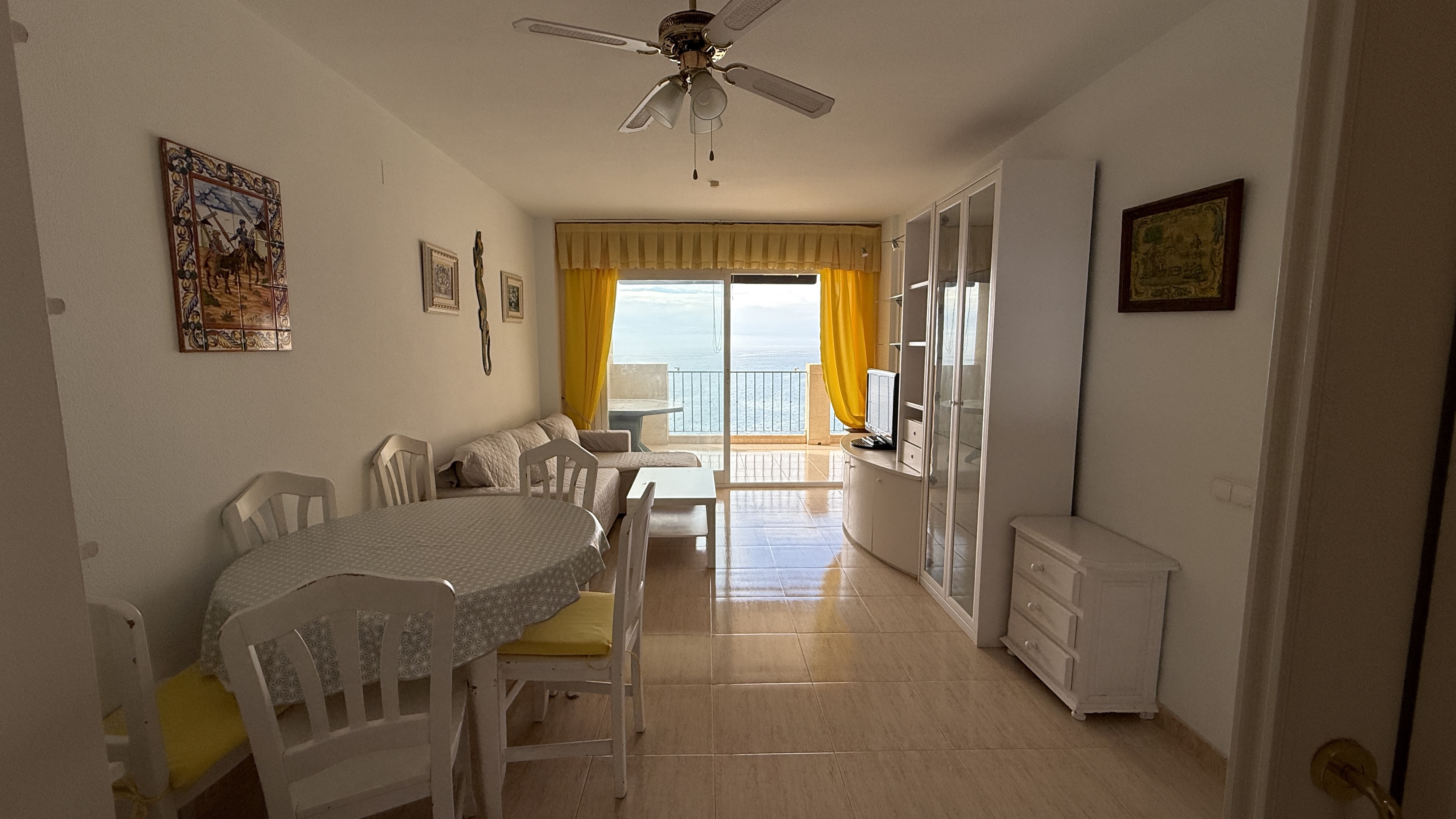Master bedroom in apartment for sale in Benidorm