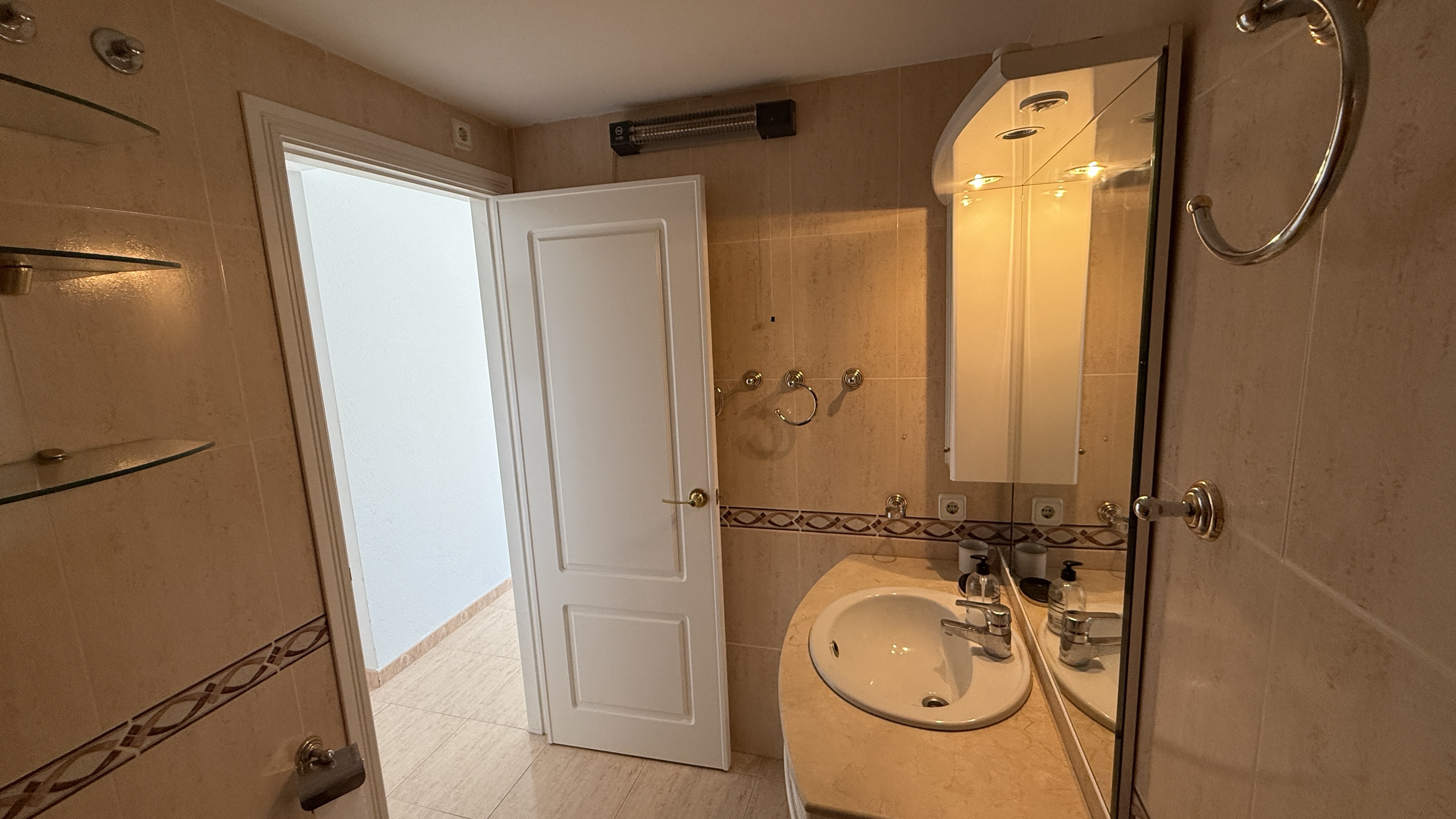 Pool area in apartment for sale in Benidorm