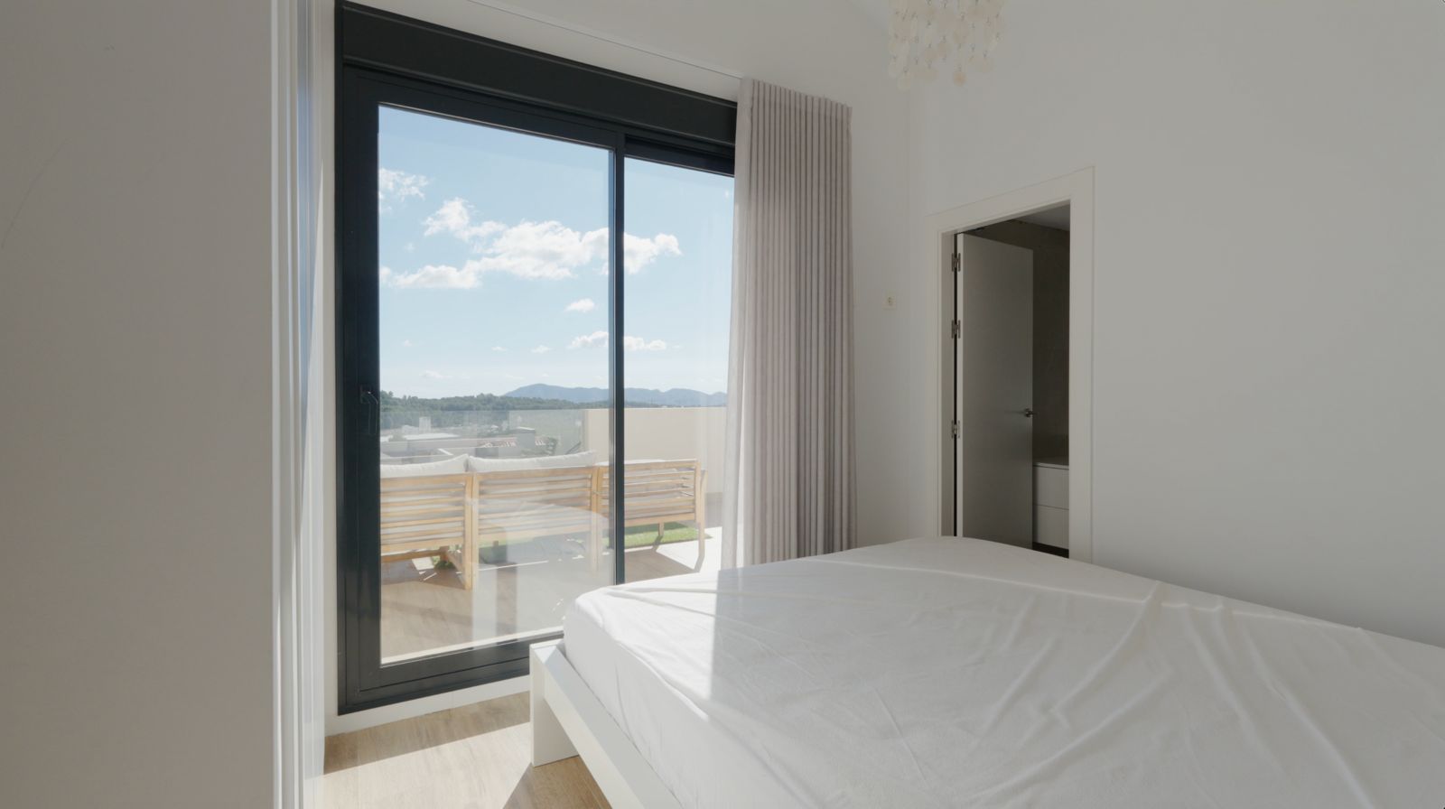 Terrace in villa for sale in Polop