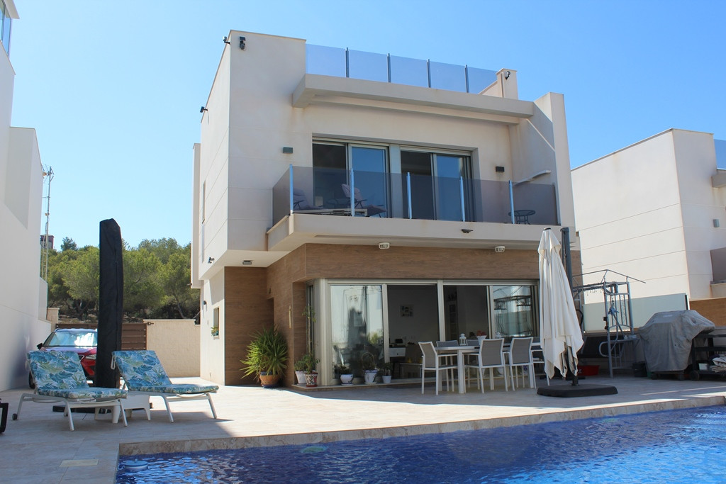 Dining area in villa for sale in San Miguel de Salinas