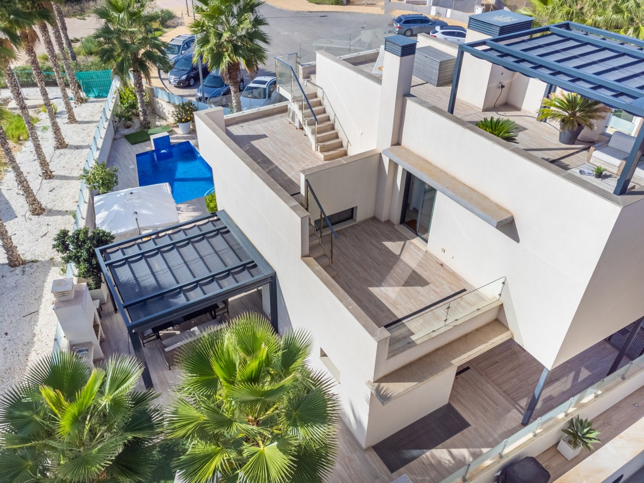 Exterior view in villa for sale in Cabo Roig