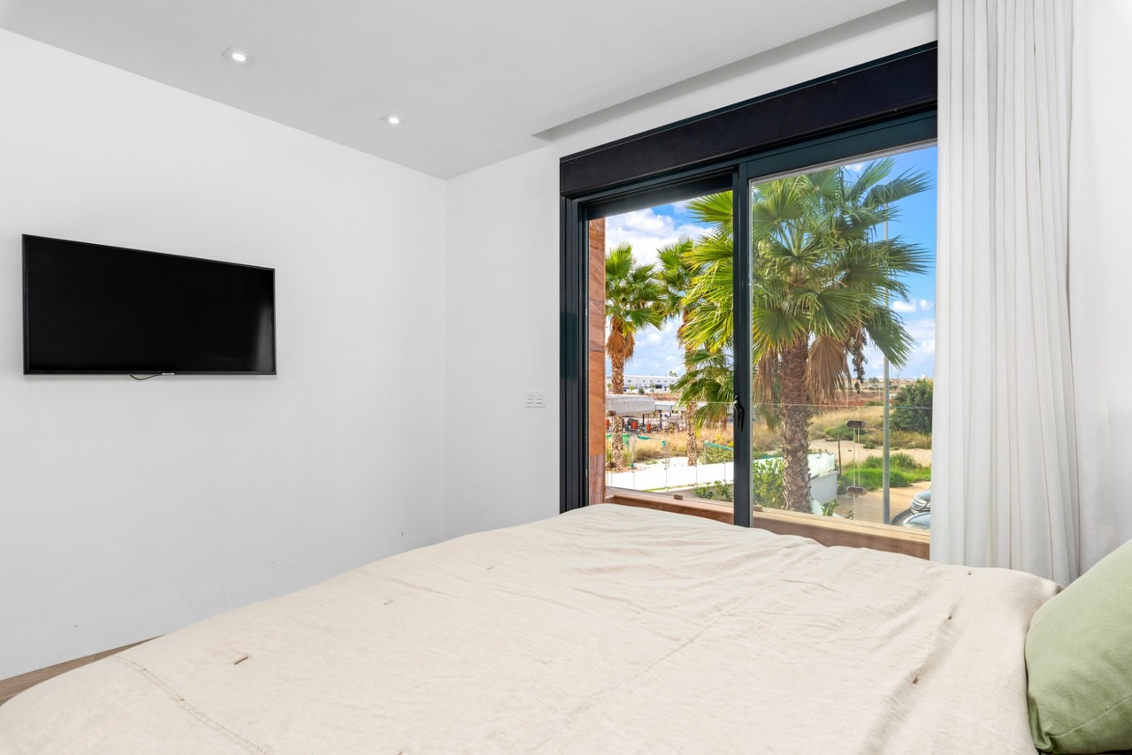 Terrace in villa for sale in Cabo Roig