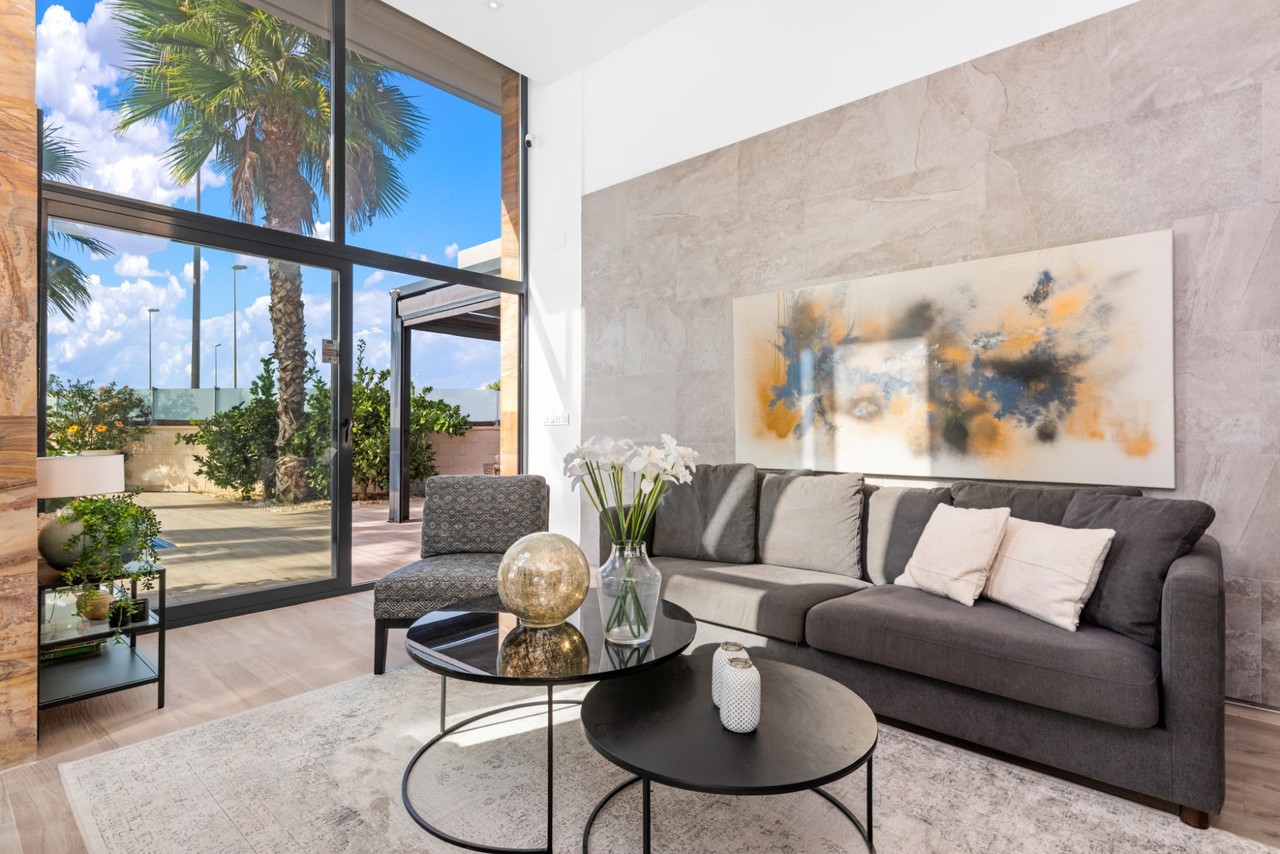 Master bedroom in villa for sale in Cabo Roig