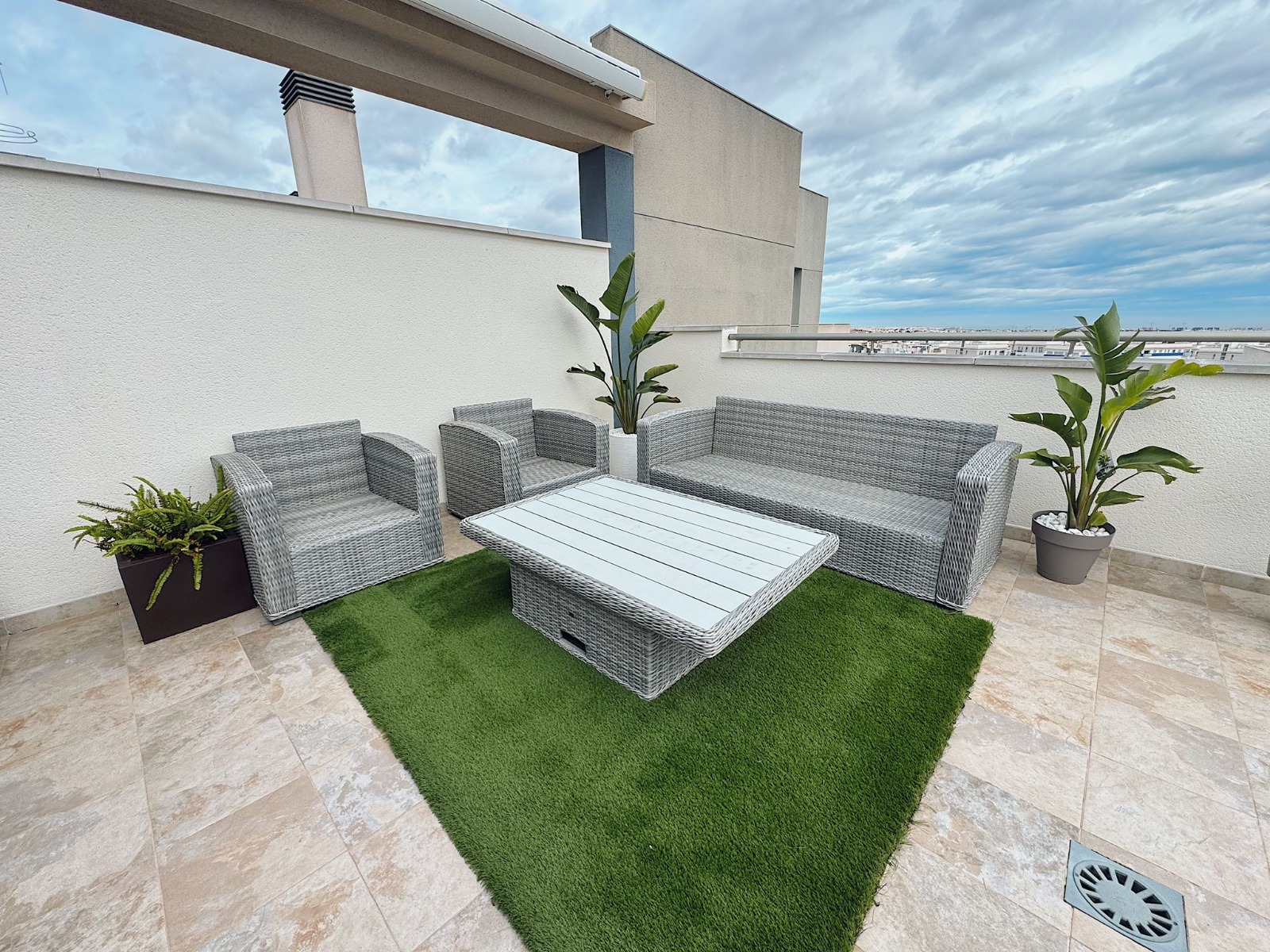 Bedroom in penthouse for sale in Orihuela Costa