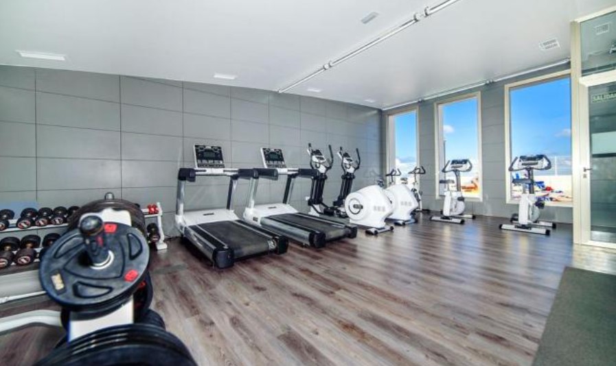 Dining area in penthouse for sale in Orihuela Costa