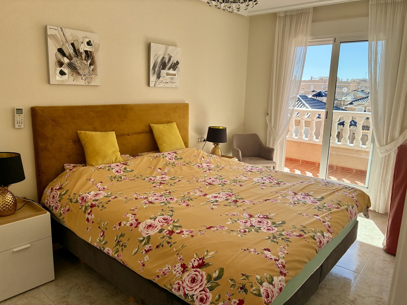 Bathroom in apartment for sale in Orihuela Costa