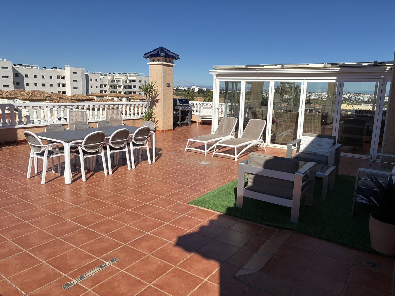 Ático de Lujo en Orihuela Costa con Solarium Privado