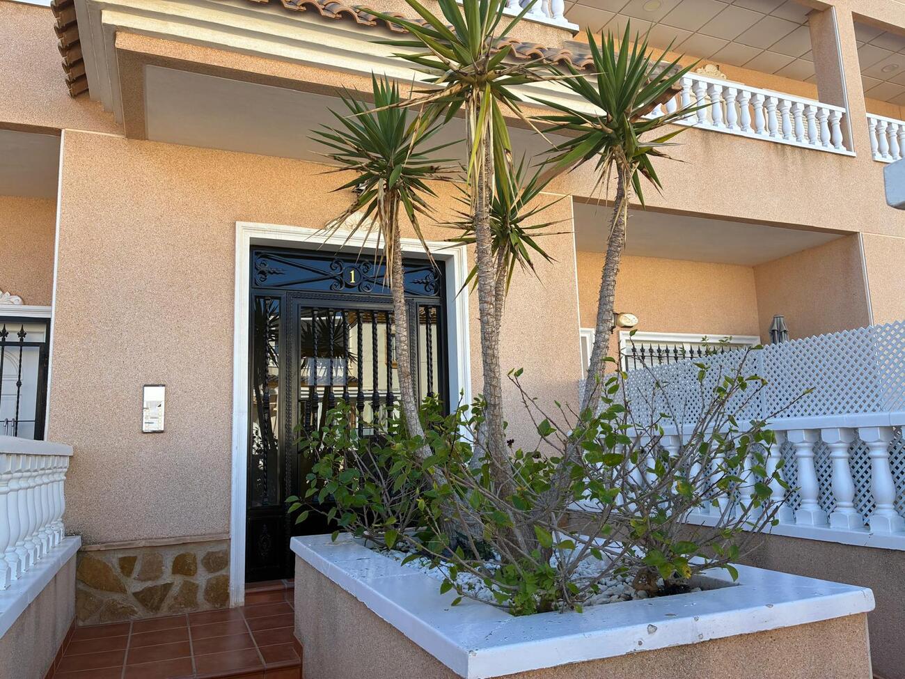 Kitchen in apartment for sale in Orihuela Costa
