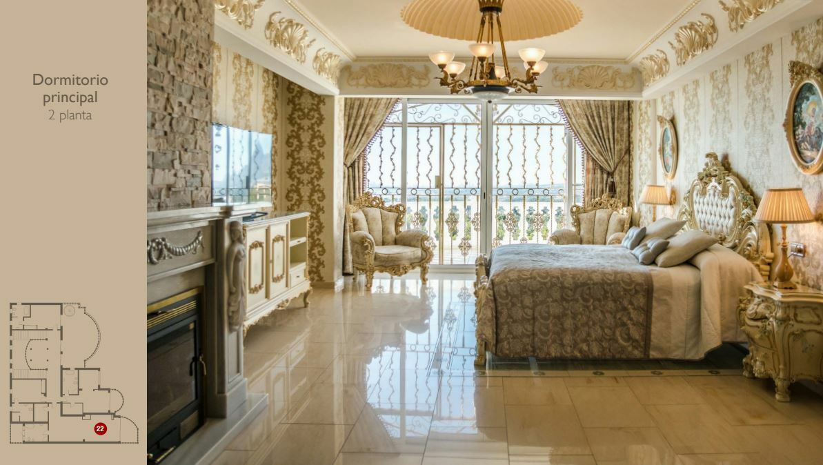 Terrace in villa for sale in Altea
