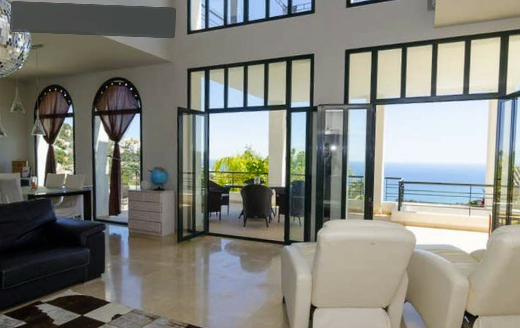 Three-storey Art Nouveau villa with a Hi-Tech area of 300 m2 on a plot of 1000 m2