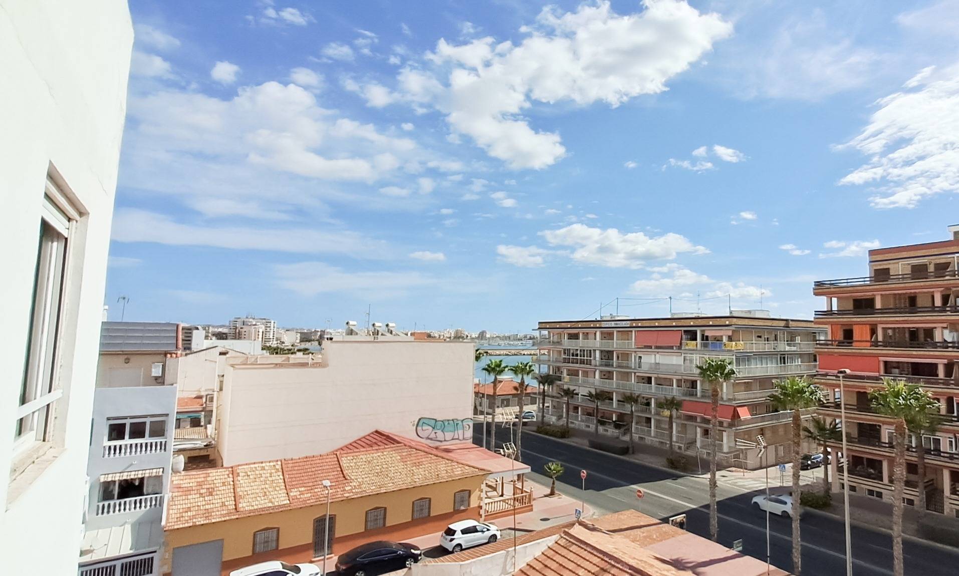 Kitchen in penthouse for sale in Torrevieja