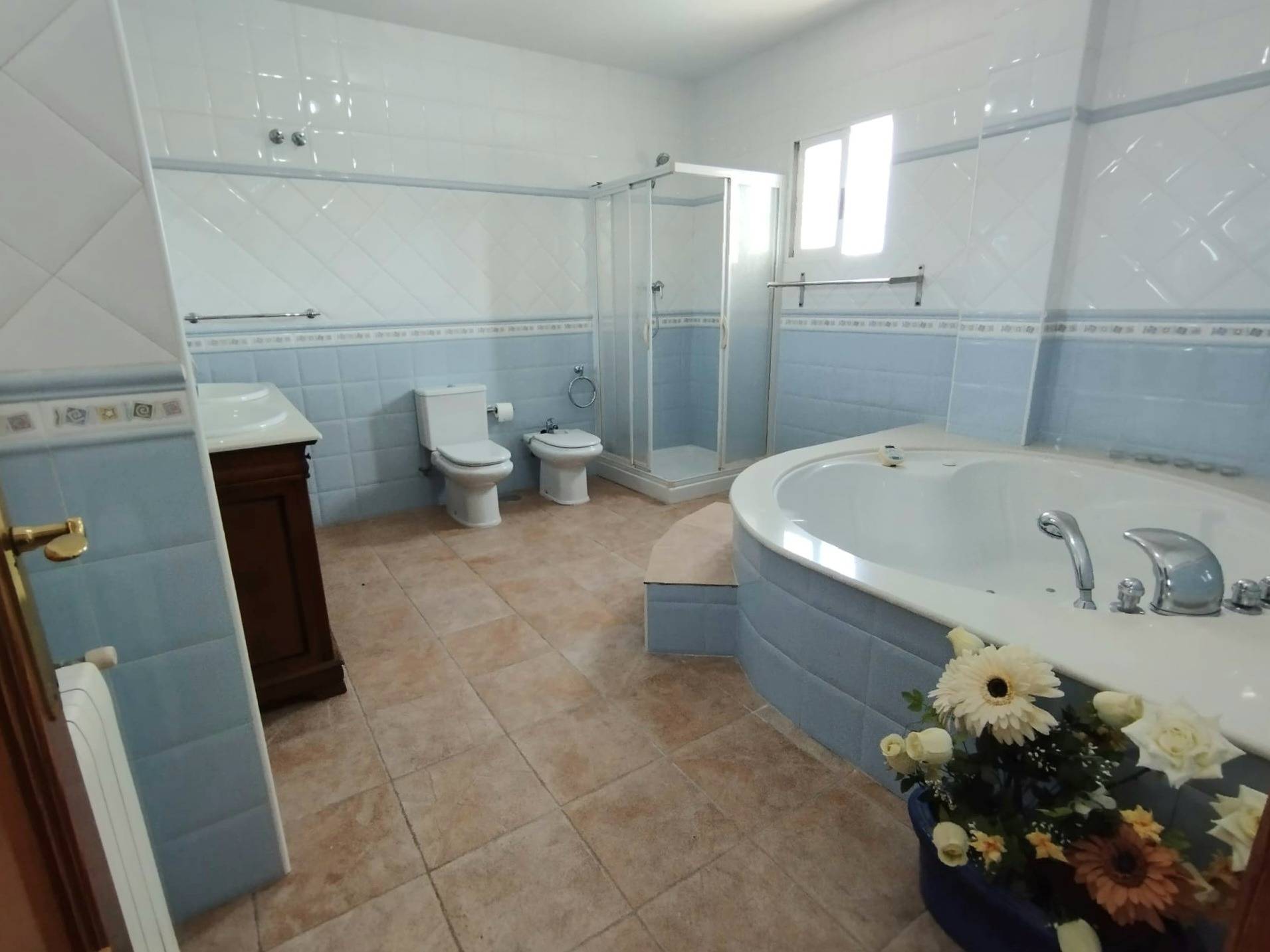 Dining area in villa for sale in Torrevieja