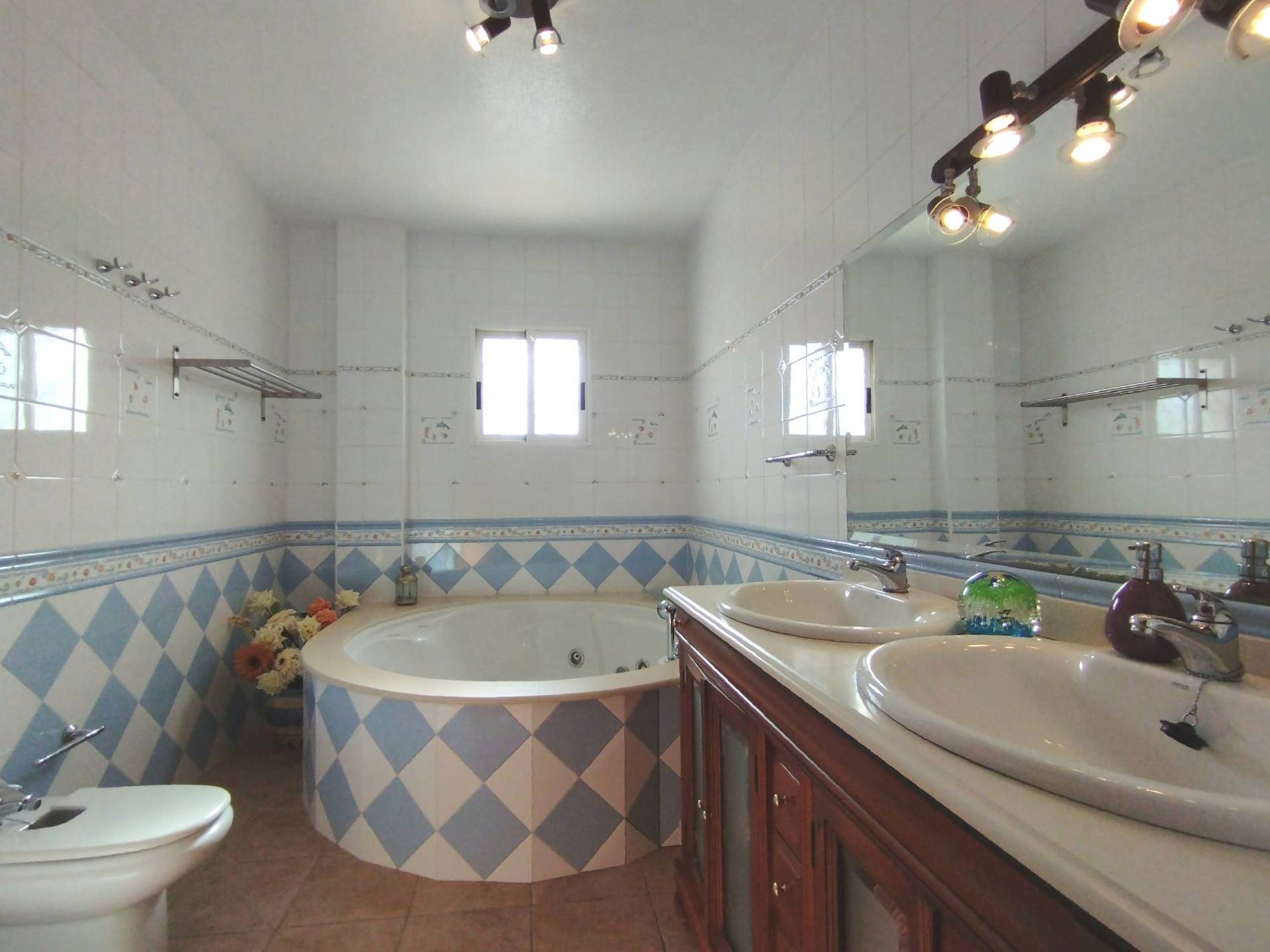Exterior view in villa for sale in Torrevieja