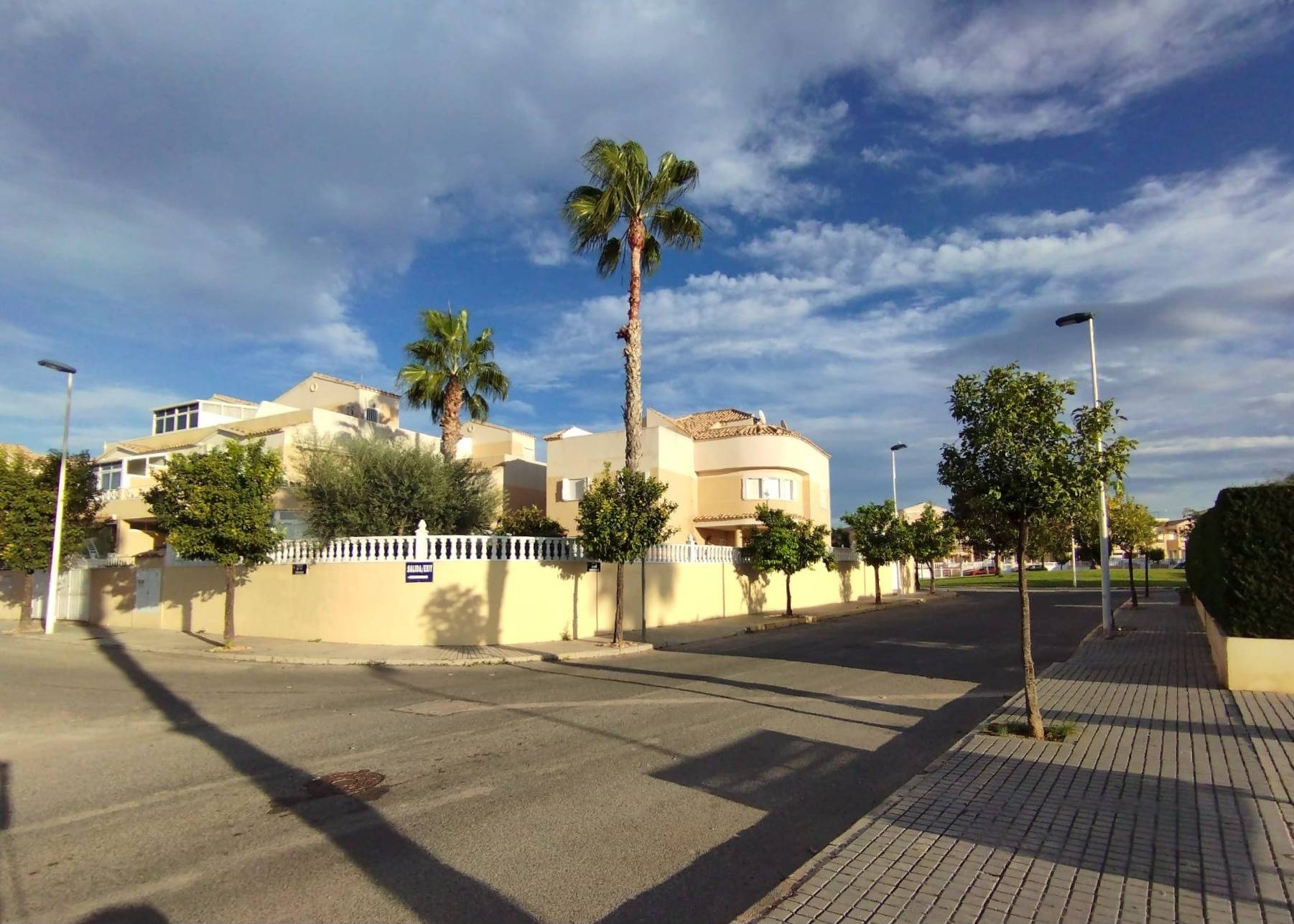 Pool area in villa for sale in Torrevieja