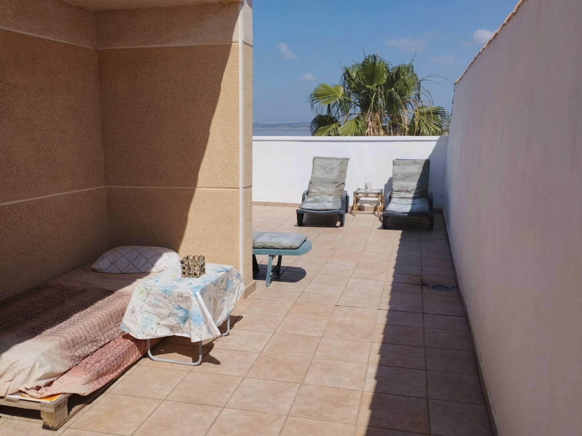 Bathroom in villa for sale in Torrevieja