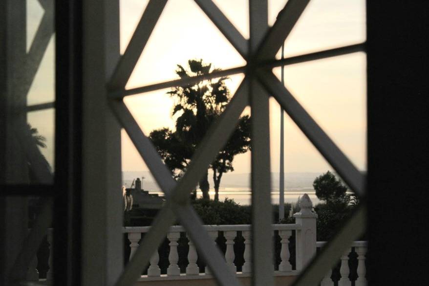 Dining area in villa for sale in Torrevieja