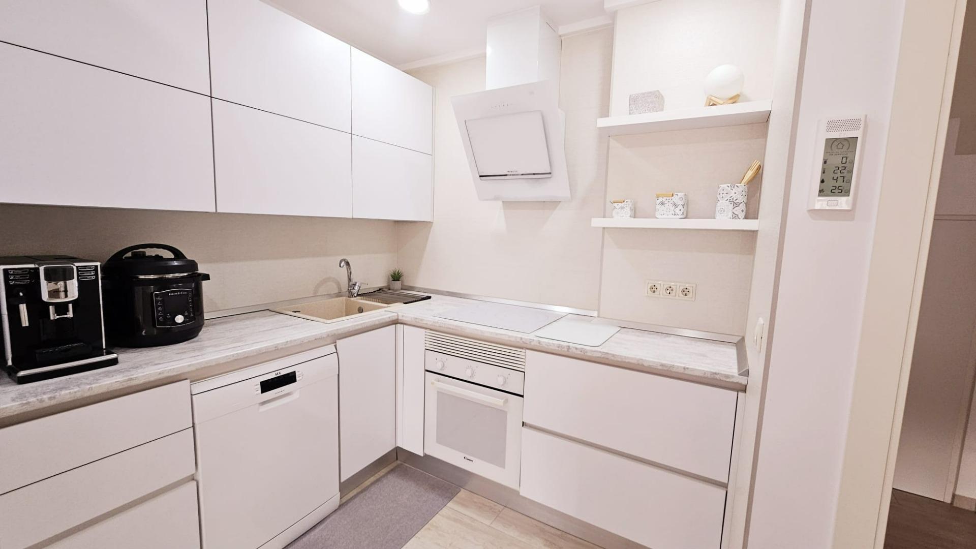 Bathroom in duplex for sale in Torrevieja