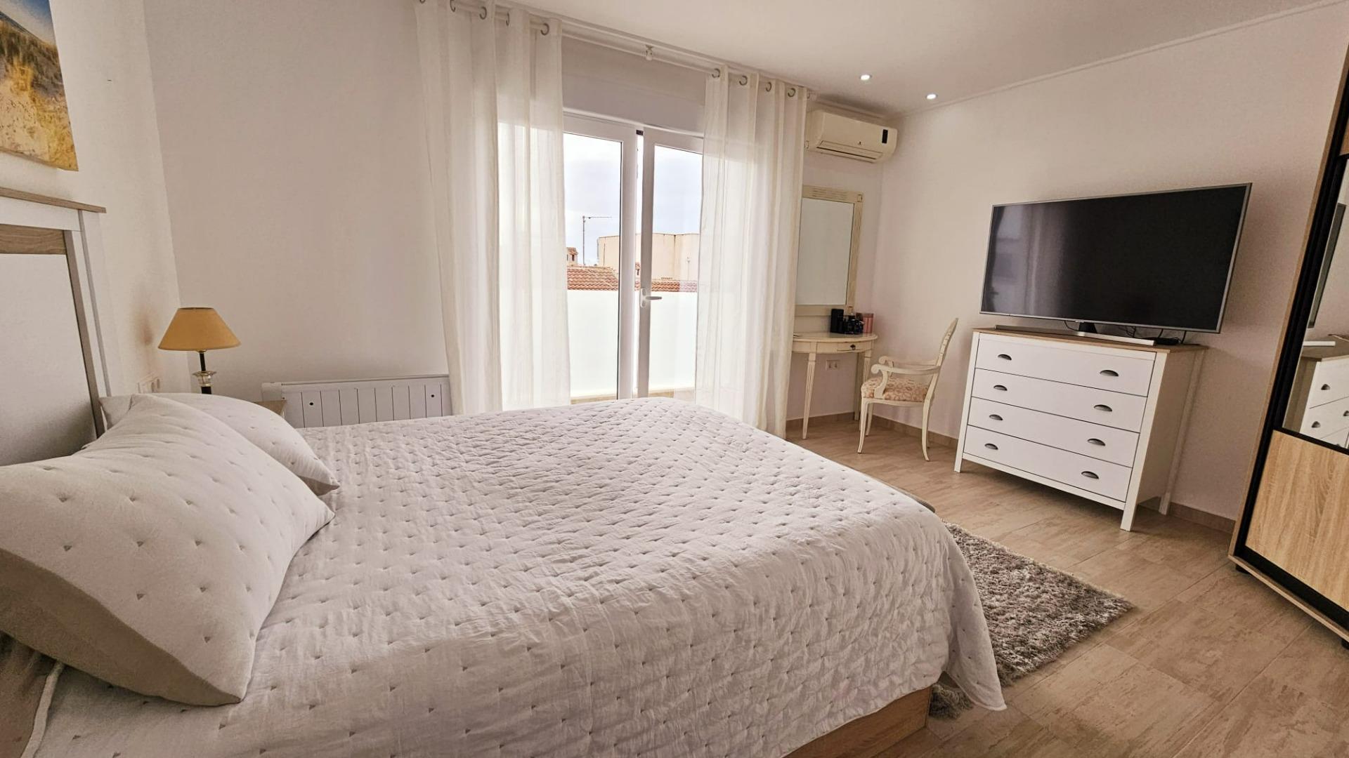 Garden in duplex for sale in Torrevieja