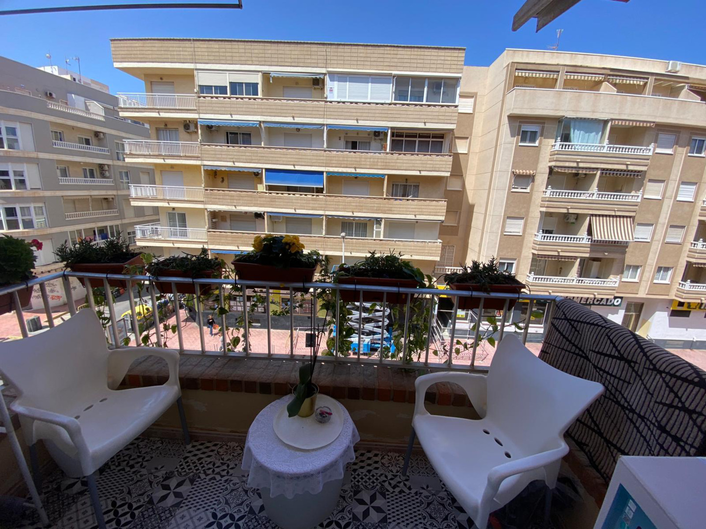 Pool area in apartment for sale in Torrevieja