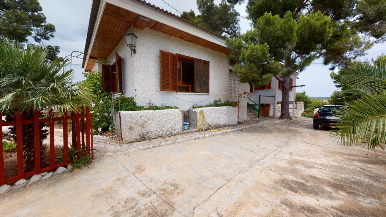 Exterior view in villa for sale in Murcia