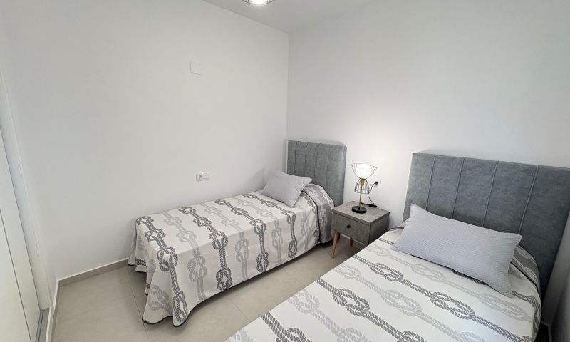 Garden in apartment for sale in Orihuela Costa