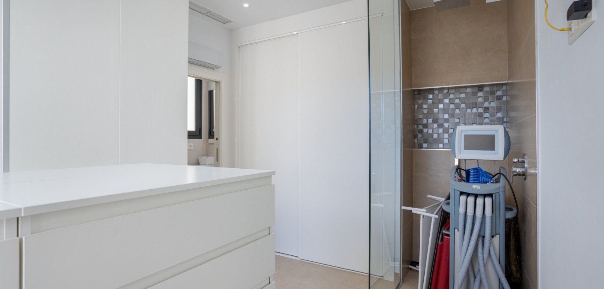 Bedroom in terraced for sale in Benijofar