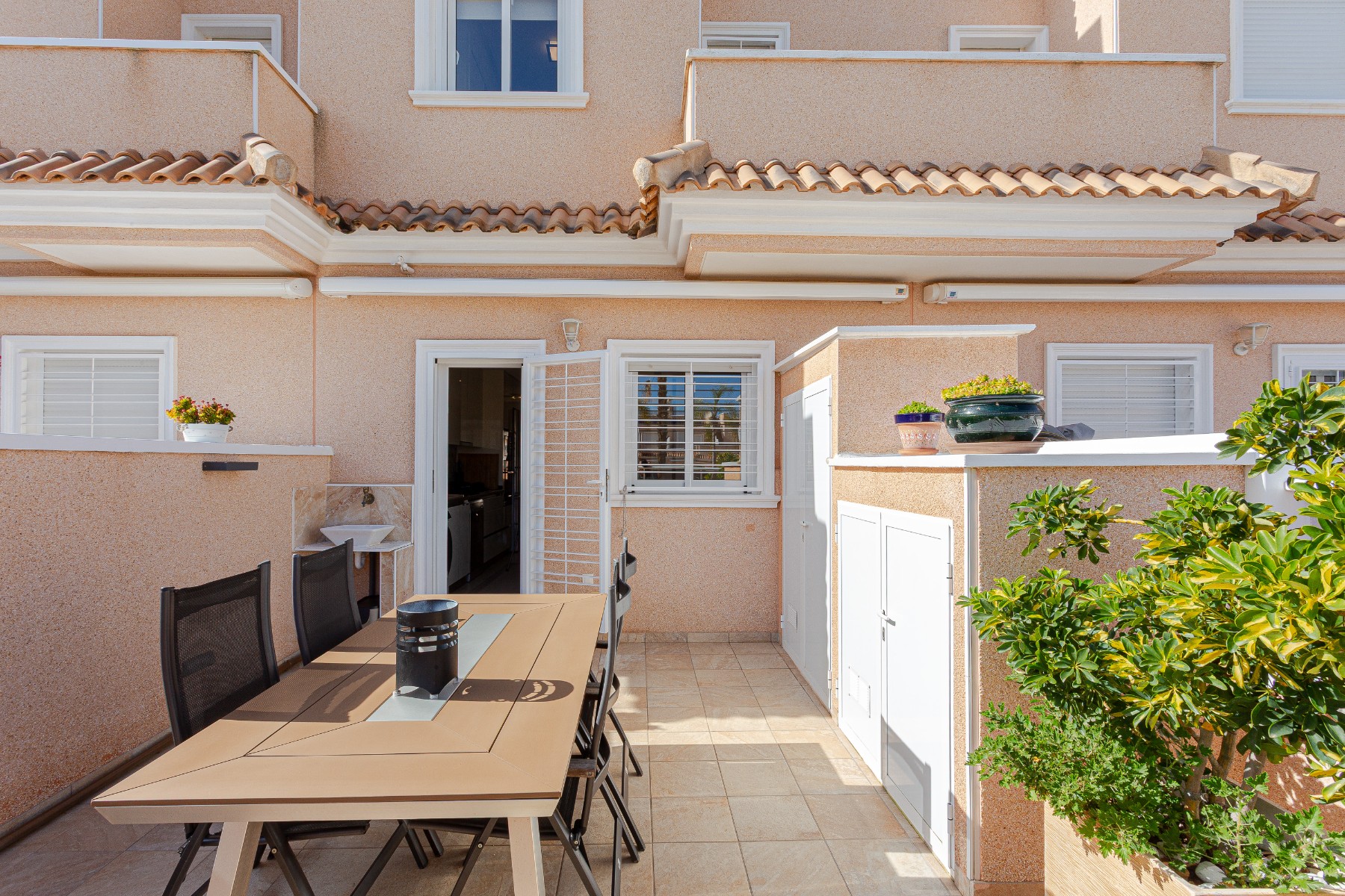 Bedroom in villa for sale in Orihuela Costa