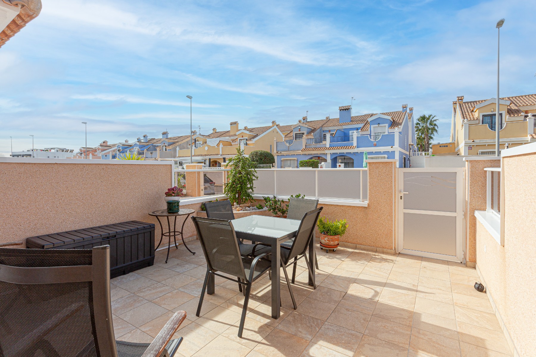 Terrace in villa for sale in Orihuela Costa