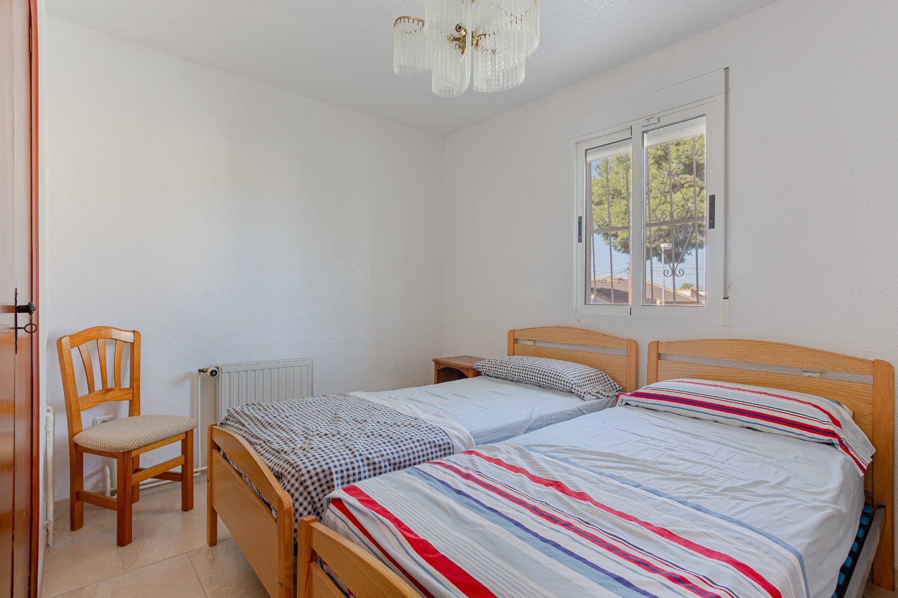 Bathroom in villa for sale in Torrevieja