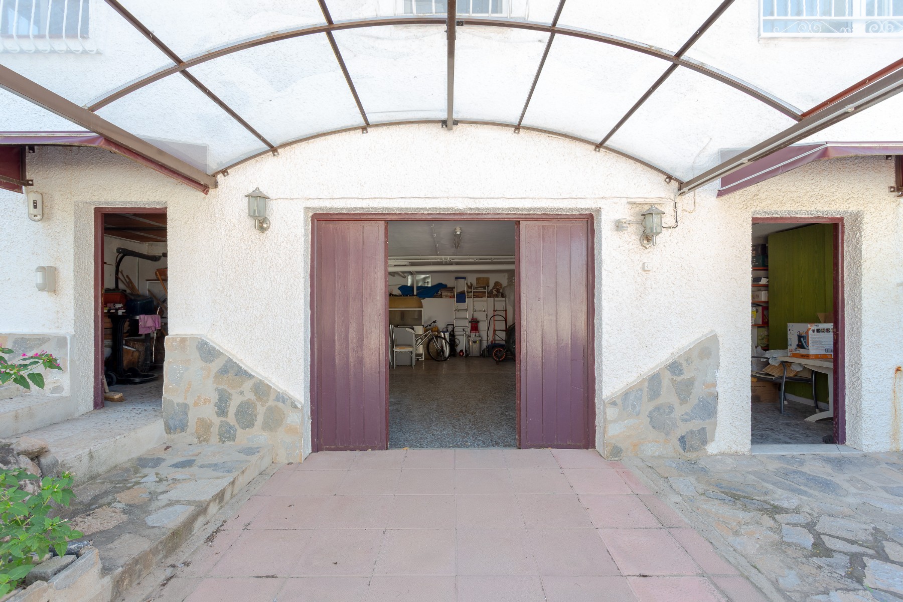 Dining area in villa for sale in Torrevieja