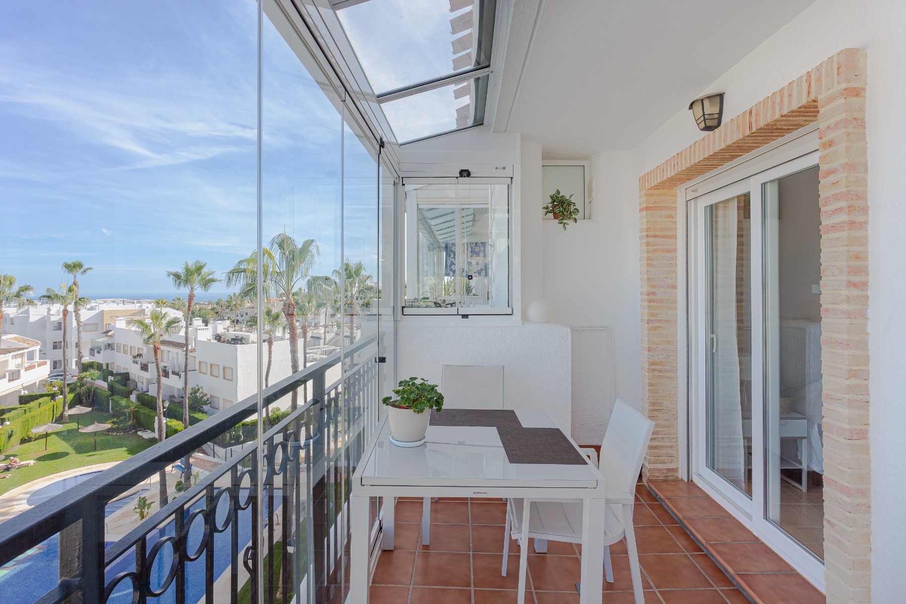 Bedroom in apartment for sale in Orihuela Costa