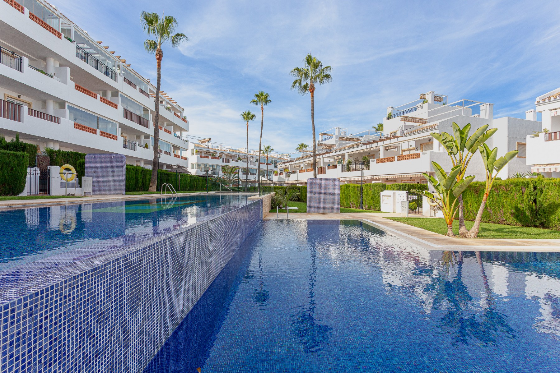 Dining area in apartment for sale in Orihuela Costa