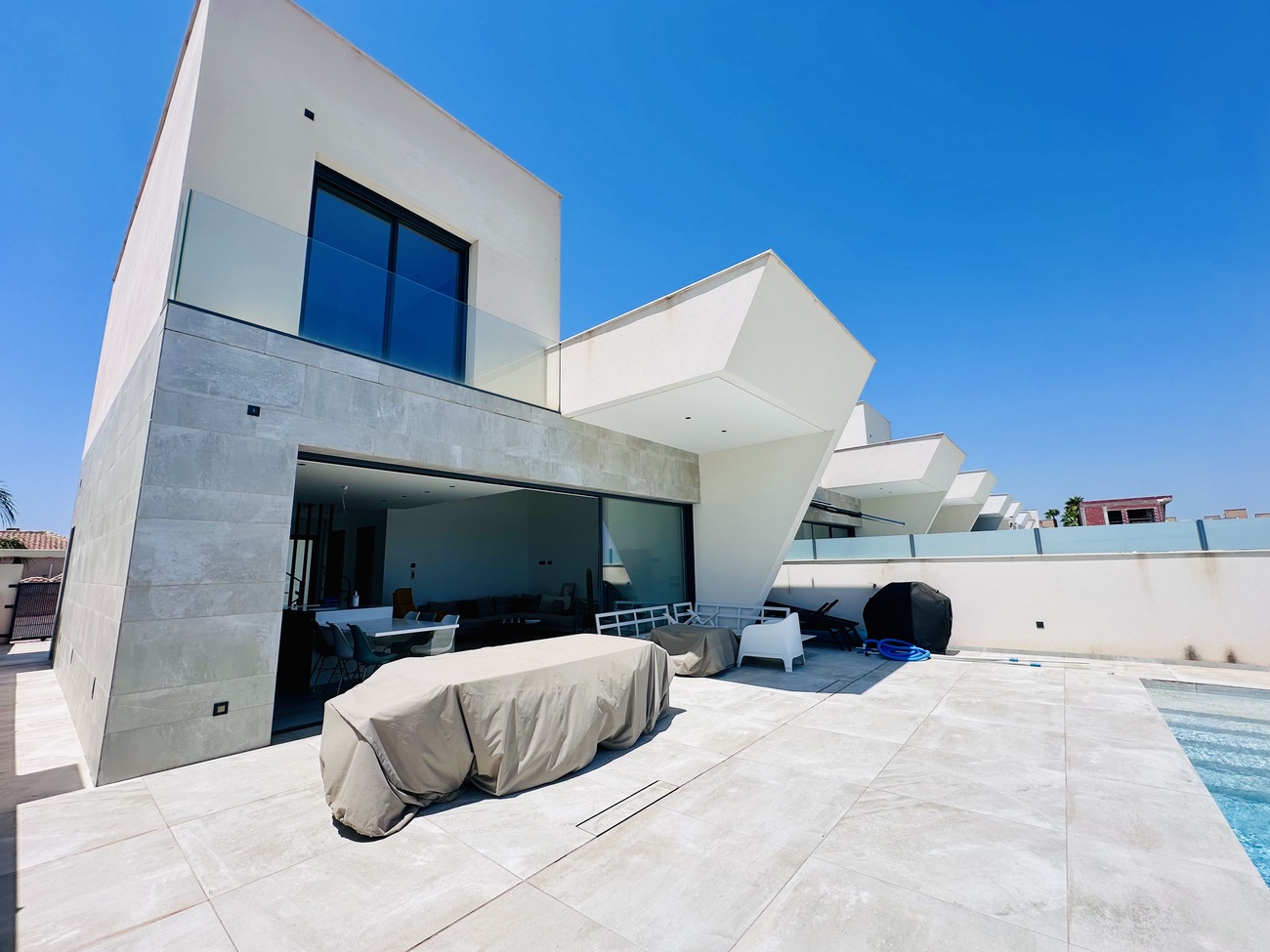 Exterior view in villa for sale in Rojales Hills