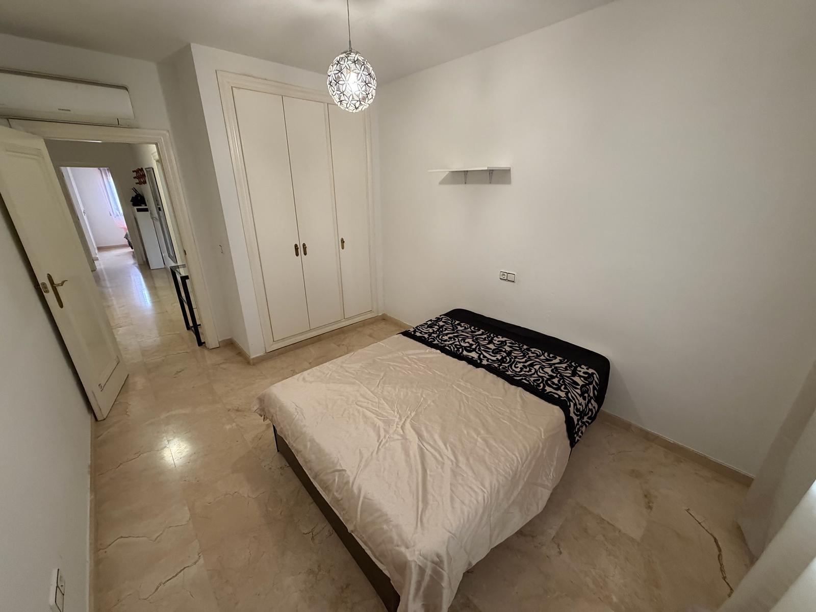 Garden in apartment for sale in Orihuela Costa