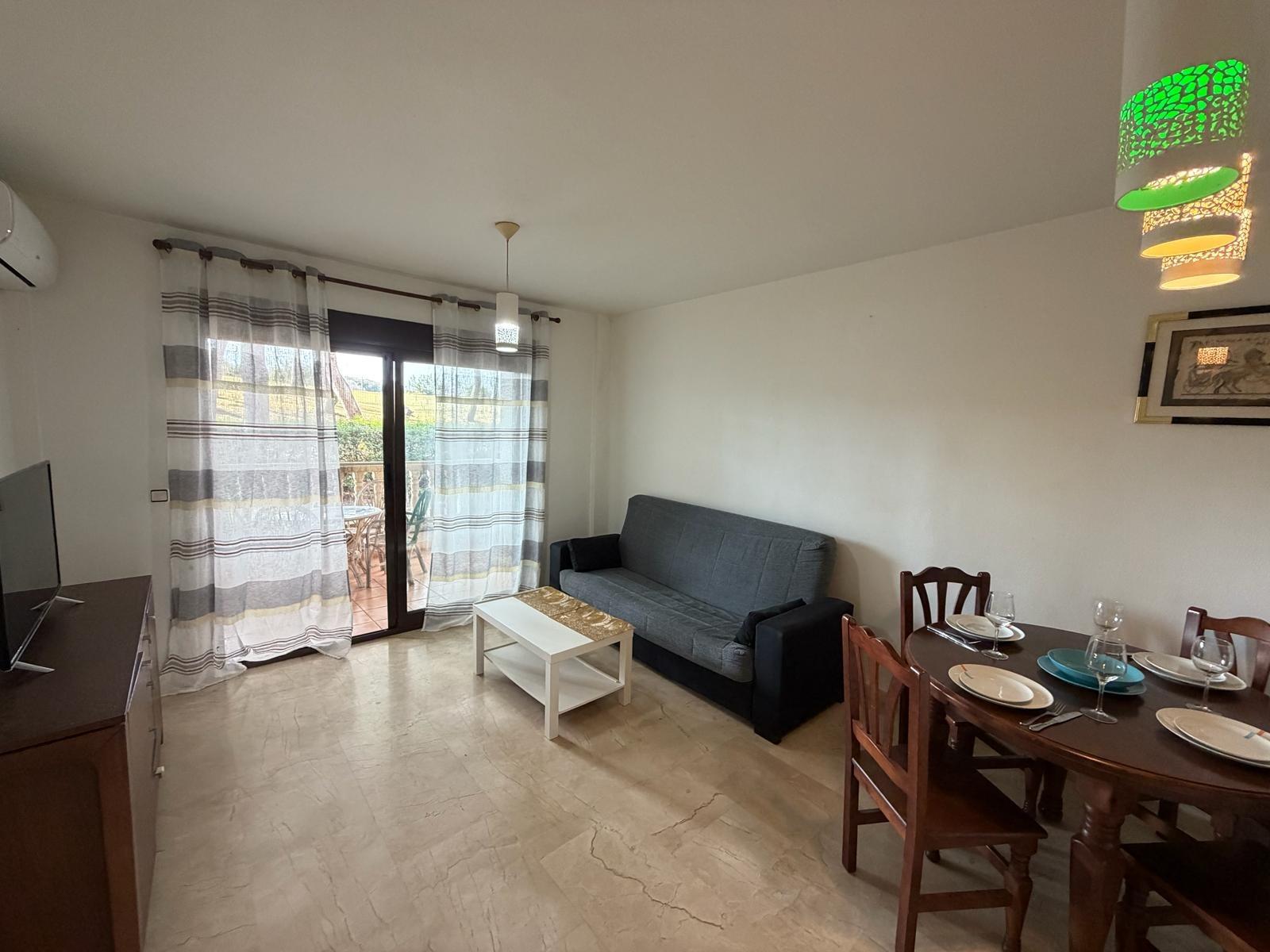 Bedroom in apartment for sale in Orihuela Costa