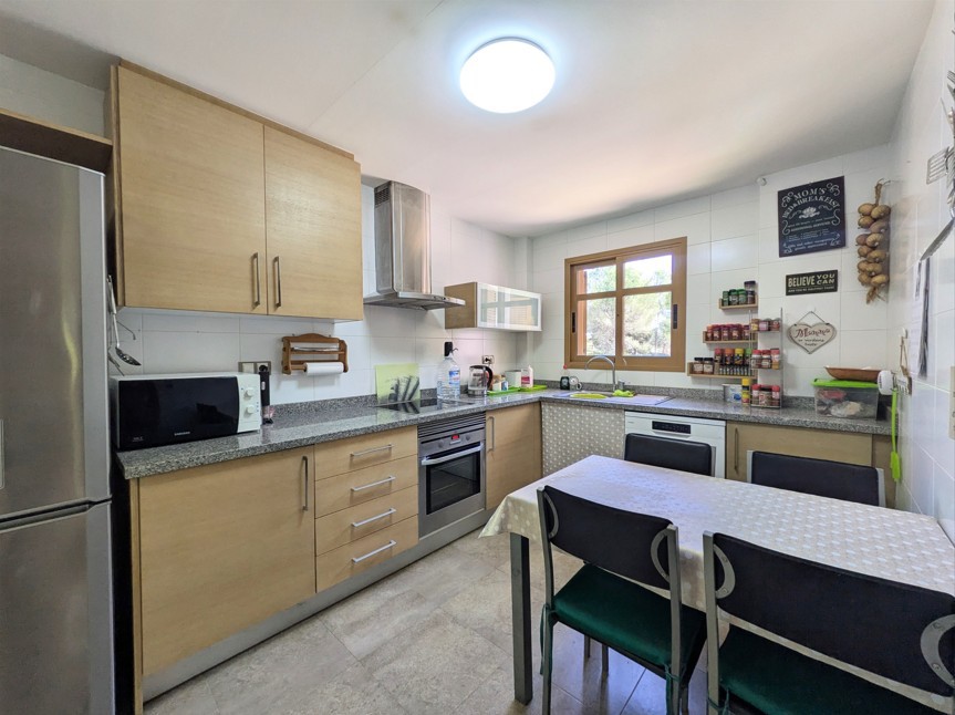 In the exclusive Sierra Cortina area, you’ll find a home that stands out not only for its beauty, bu
