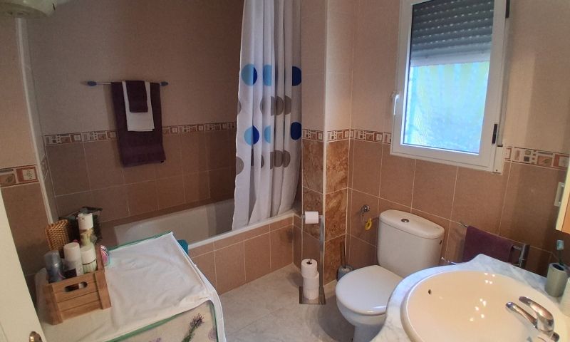 Pool area in villa for sale in Rojales